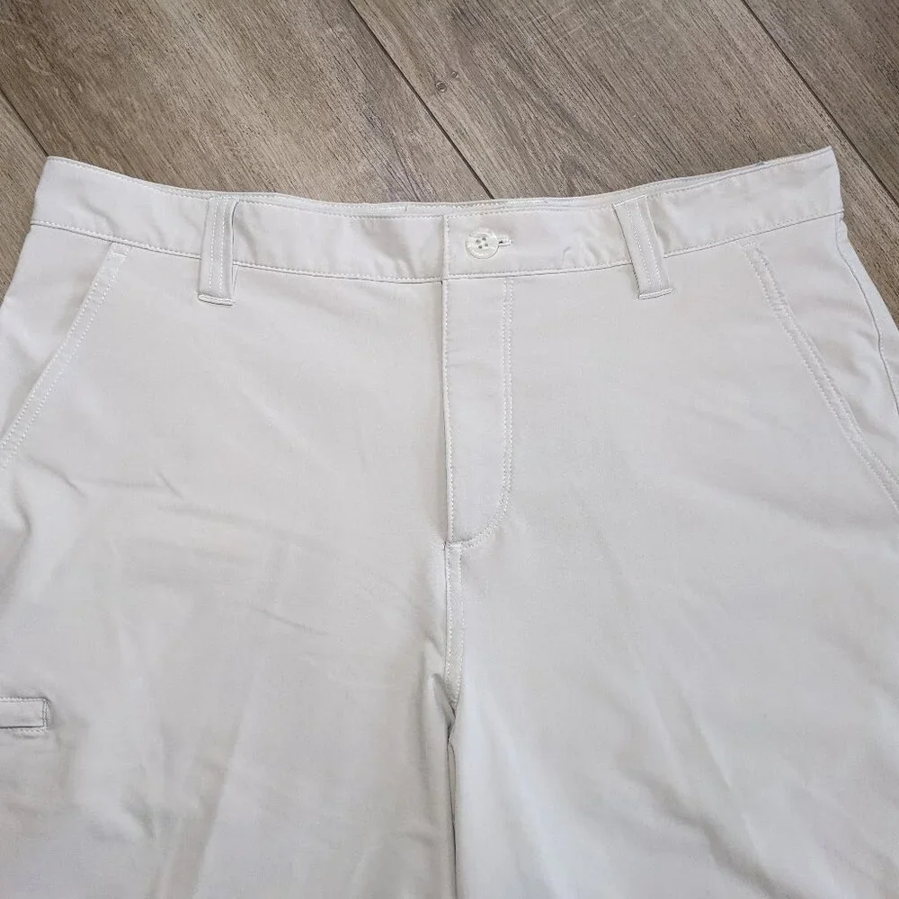 Columbia PFG Chino Shorts Men's 36x10 Khaki Beige Omni-Shield